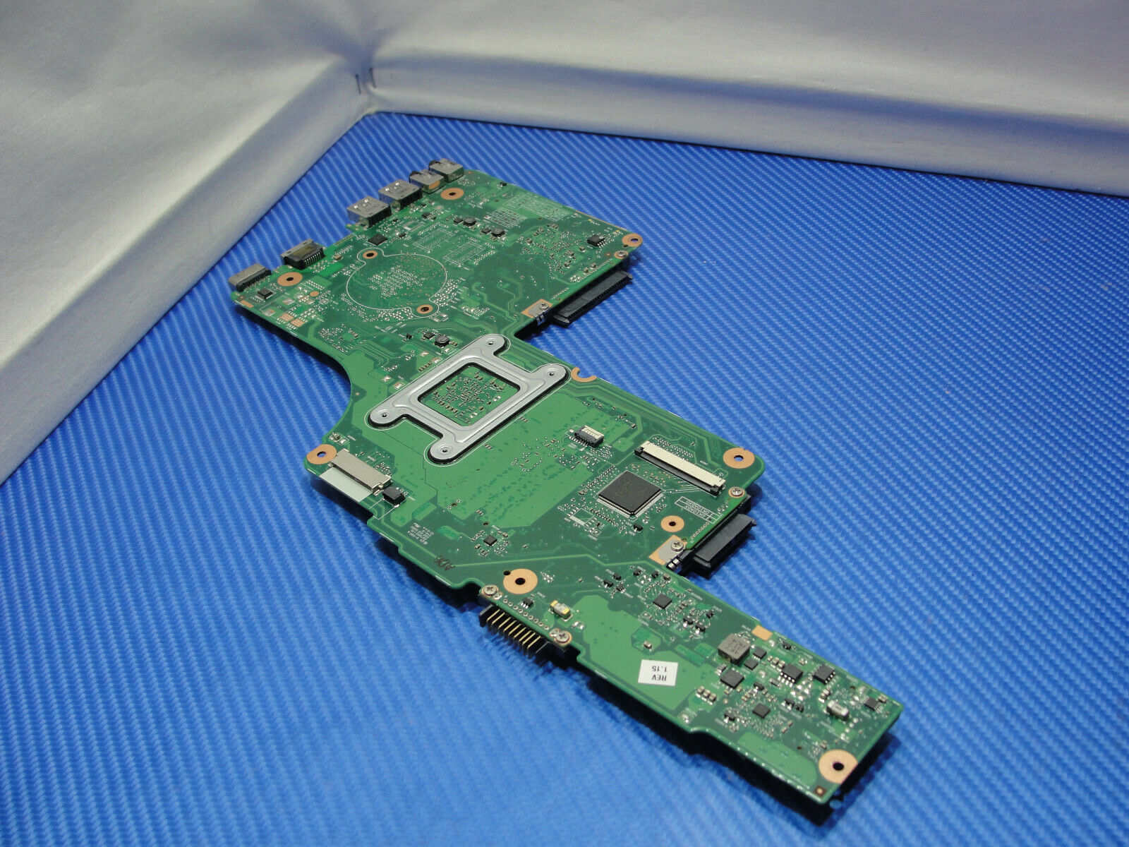 Toshiba Satellite C855D-S5201 15.6