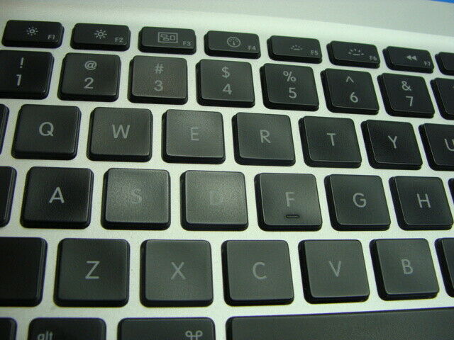 MacBook Pro A1297 MC725LL/A Early 2011 17