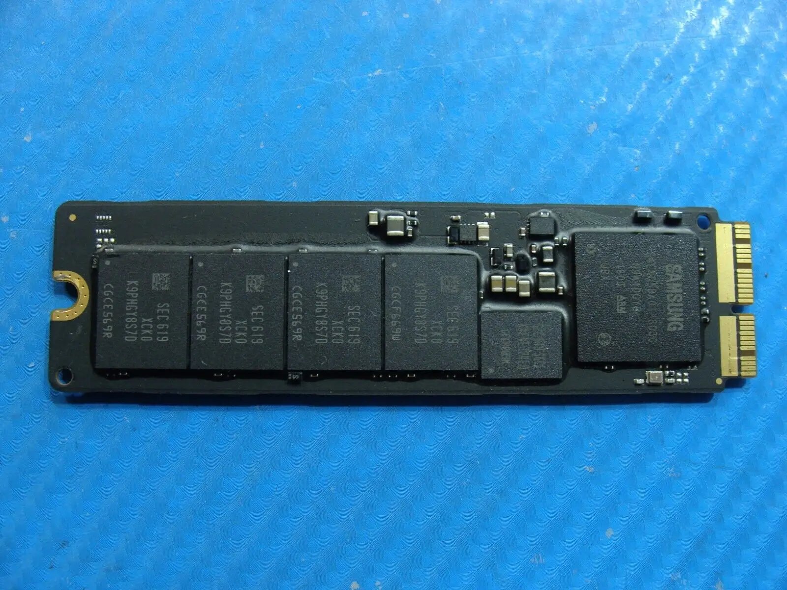 MacBook Pro A1398 Samsung 512Gb SSD Solid State Drive MZ-JPV5120/0A4 655-1859H