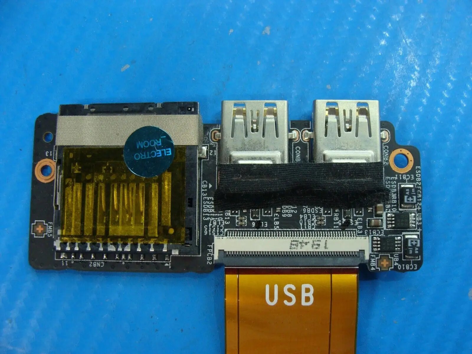 MSI GE75 Raider 10SE 17.3 Genuine Laptop Card Reader USB Board w/Cable MS-17E9B