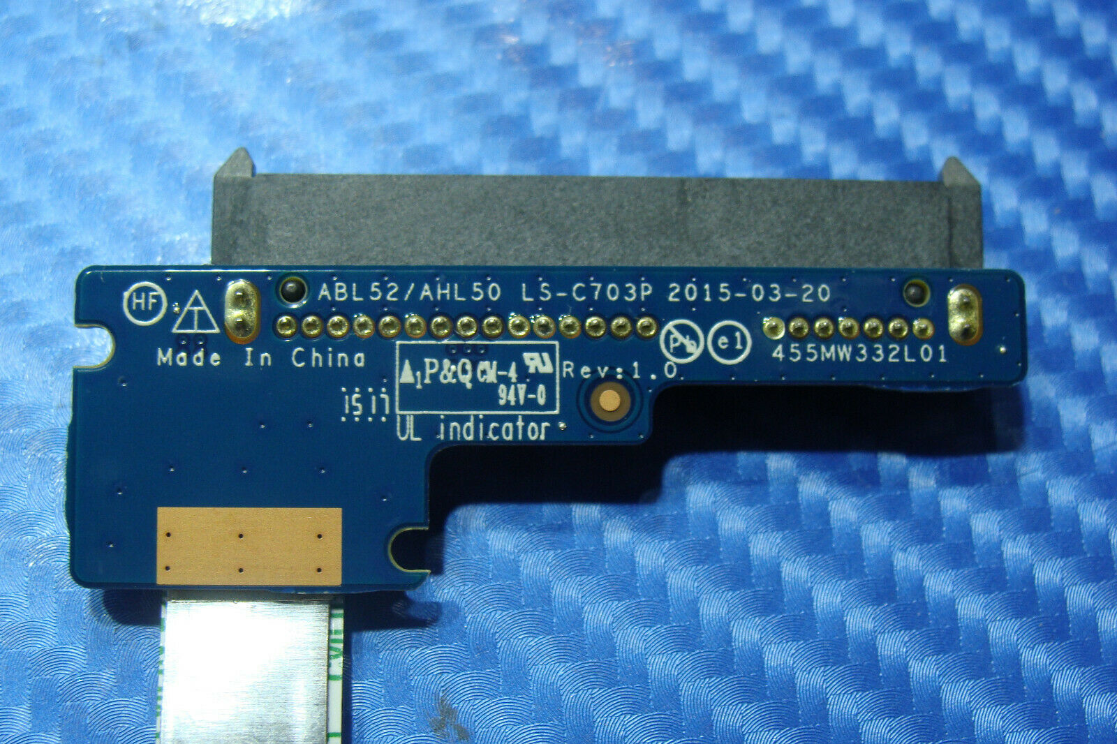 HP 15-ac137cl 15.6