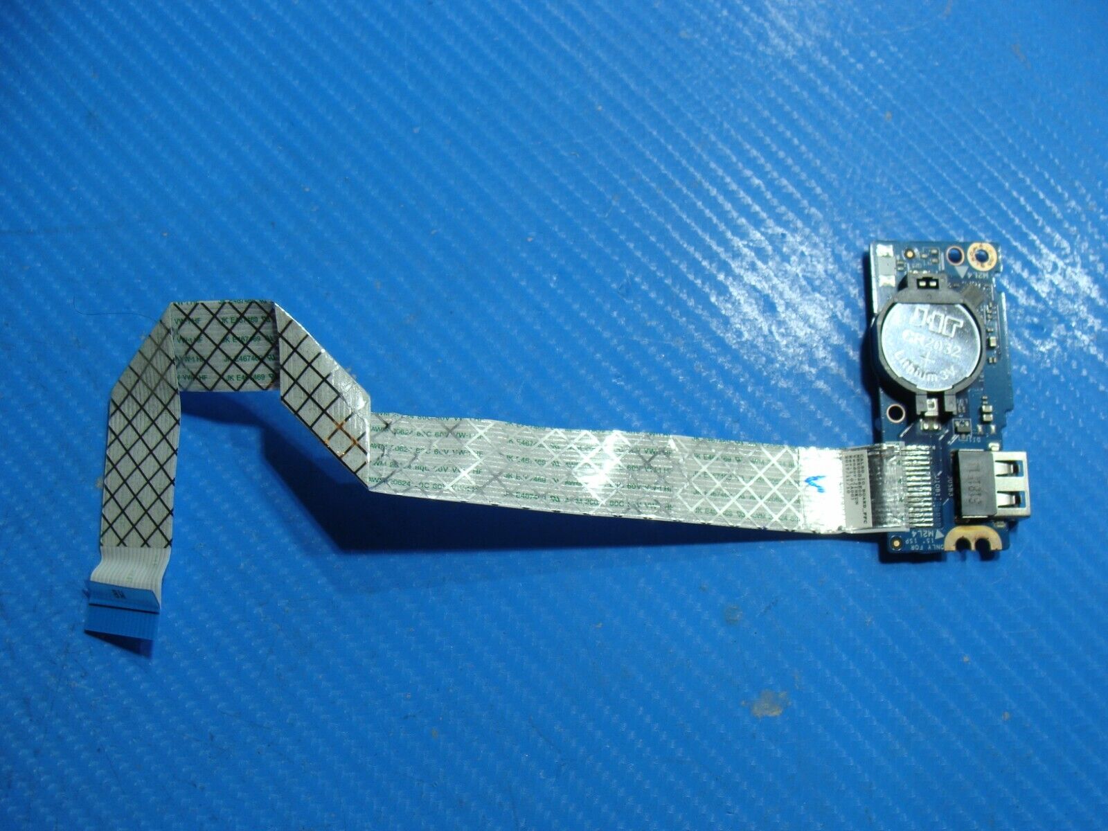 Dell Inspiron 15 5570 15.6