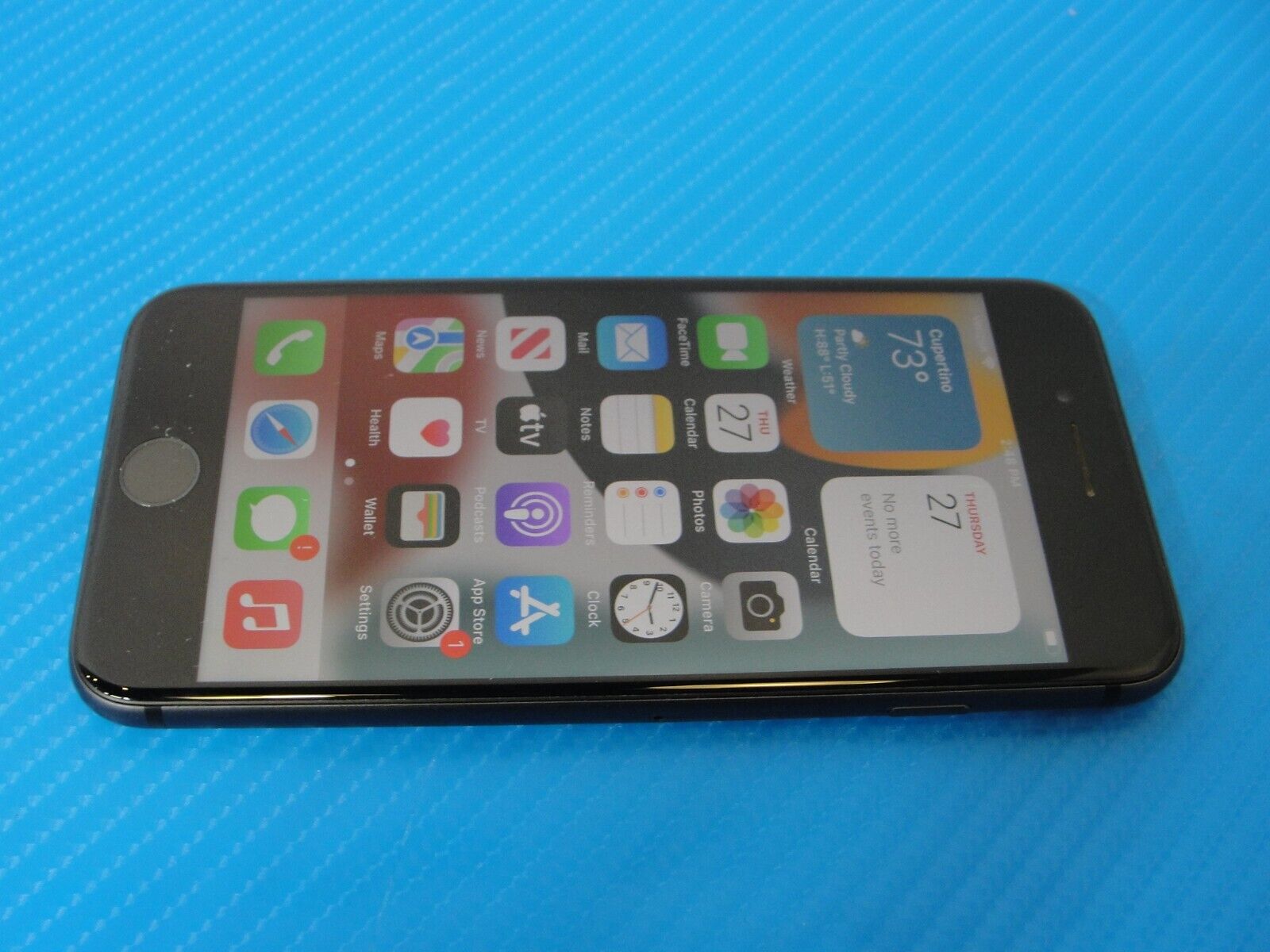 Apple iPhone 8 - 64GB - Black - Verizon clean ESN - Unlocked /#2