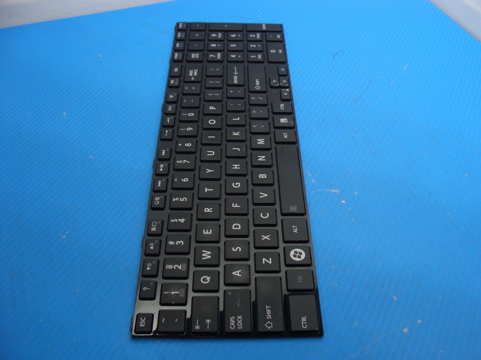 Toshiba Satellite 15.6” L855 OEM Laptop US Keyboard HMB8101TSA01 6037B0068802
