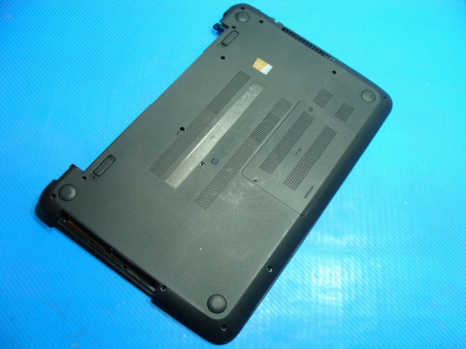 HP Notebook 15-f009wm 15.6