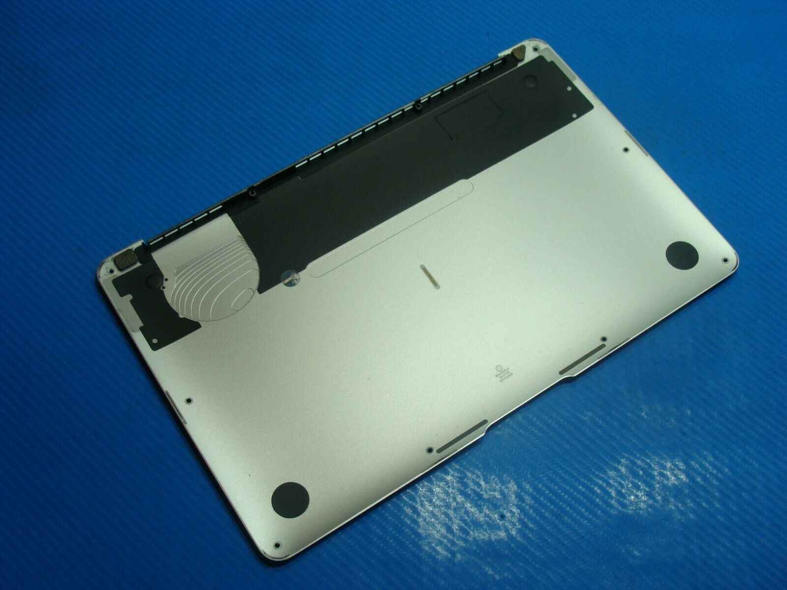 MacBook Air A1465 MD711LL/A Mid 2013 11