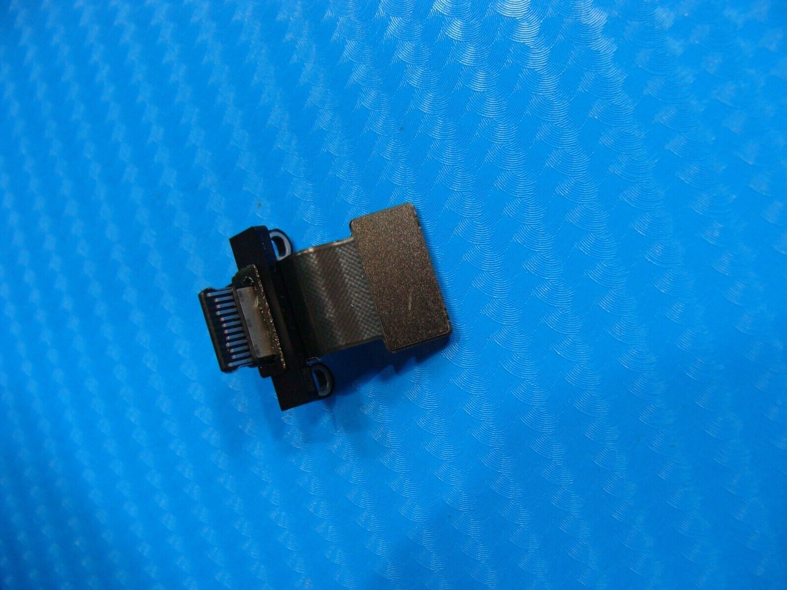 MacBook Pro A2485 2021 MK1E3LL/A 16 OEM I/O USB Board w/Flex Cable 821-03084-04