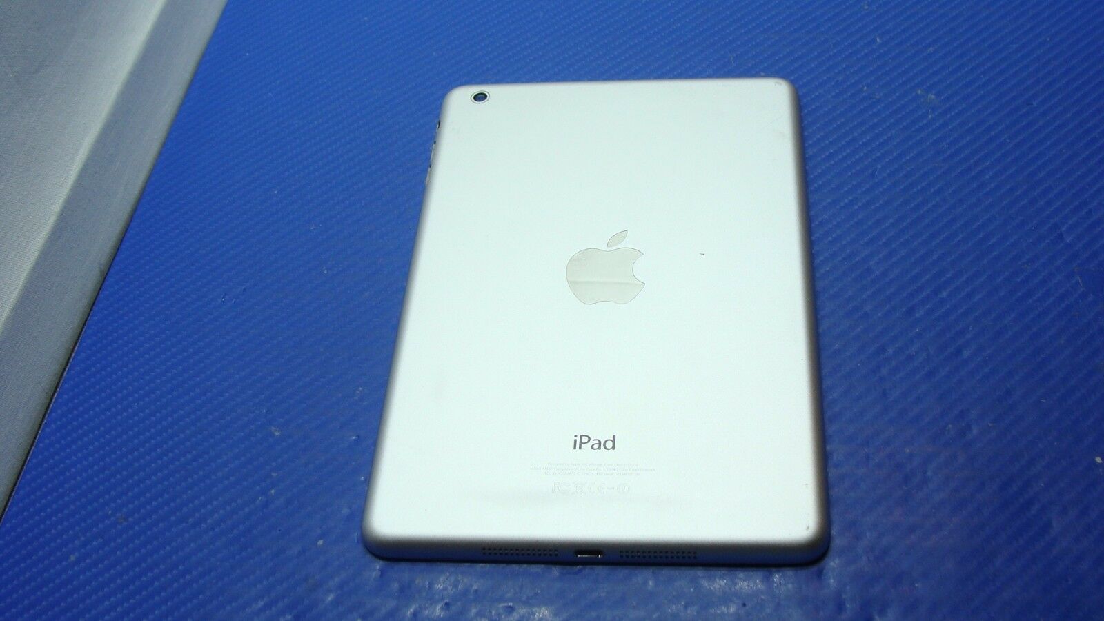 Apple iPad Mini 7.9