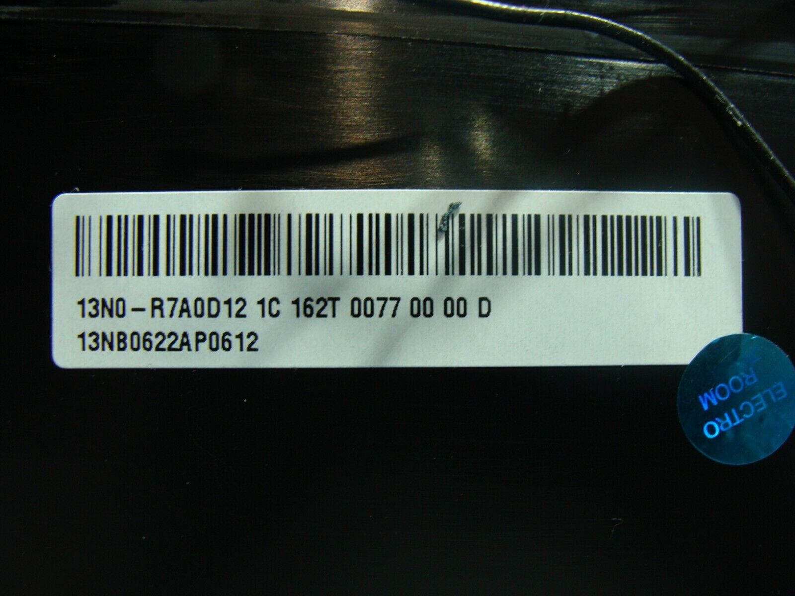 Asus F555LA-US71 15.6