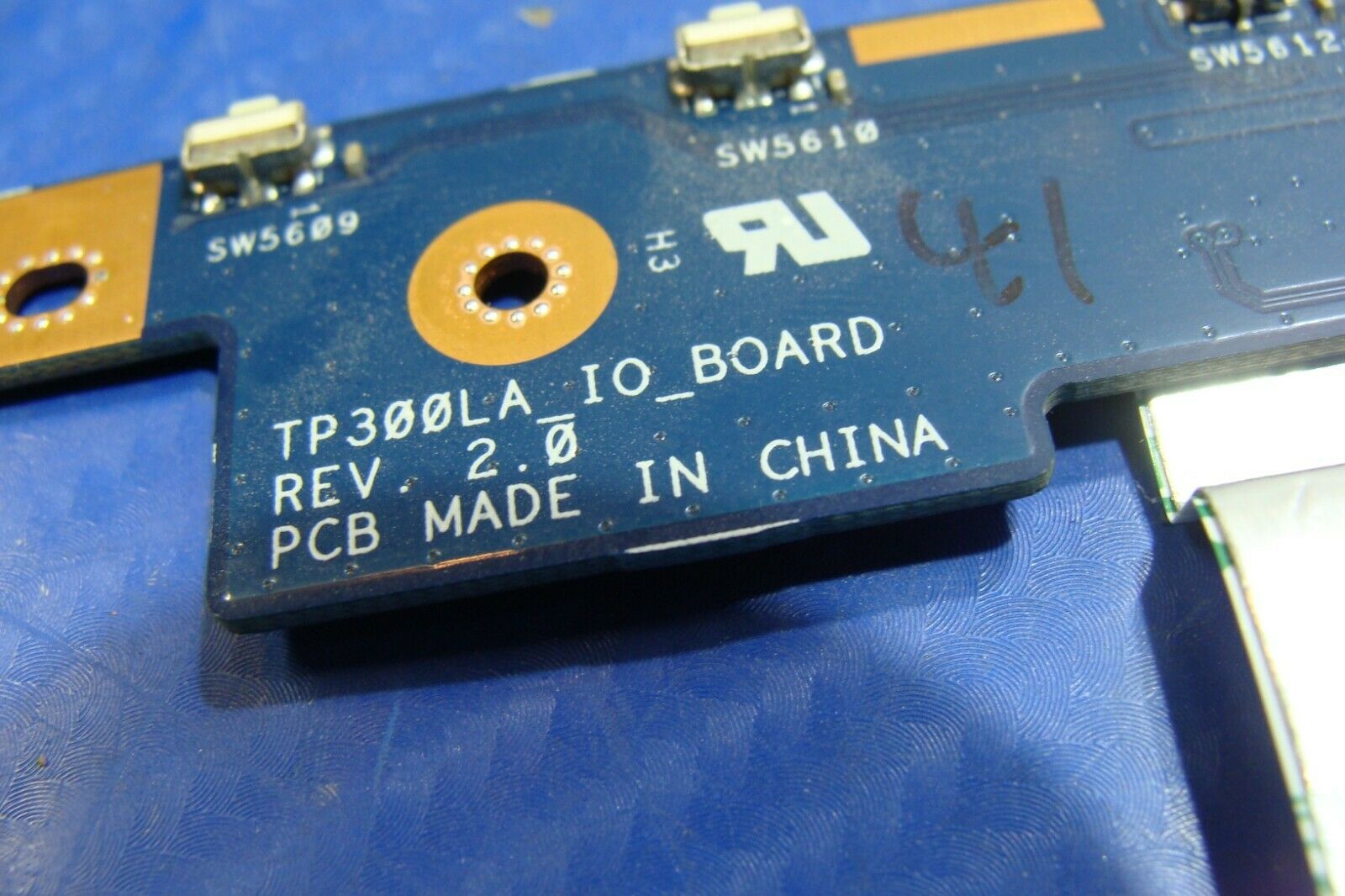 Asus Q302LA-BBI5T14 13.3