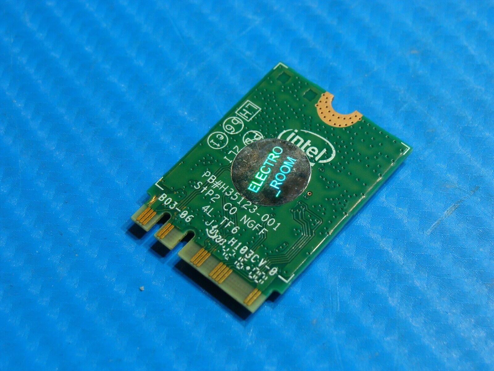 HP Notebook 17-x043ds 17.3