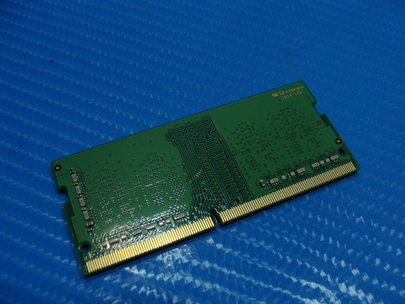 HP 15-ba079dx Samsung 2GB 1Rx16 PC4-2133P SO-DIMM Memory RAM M471A5644EB0-CPB Samsung