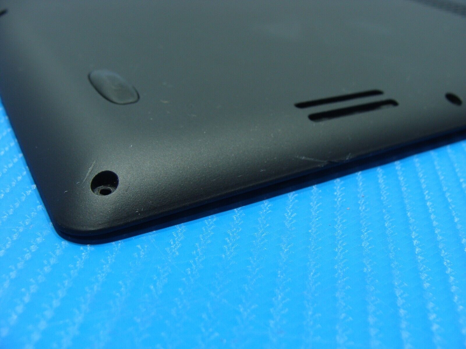 Lenovo IdeaPad Y700-14ISK 14