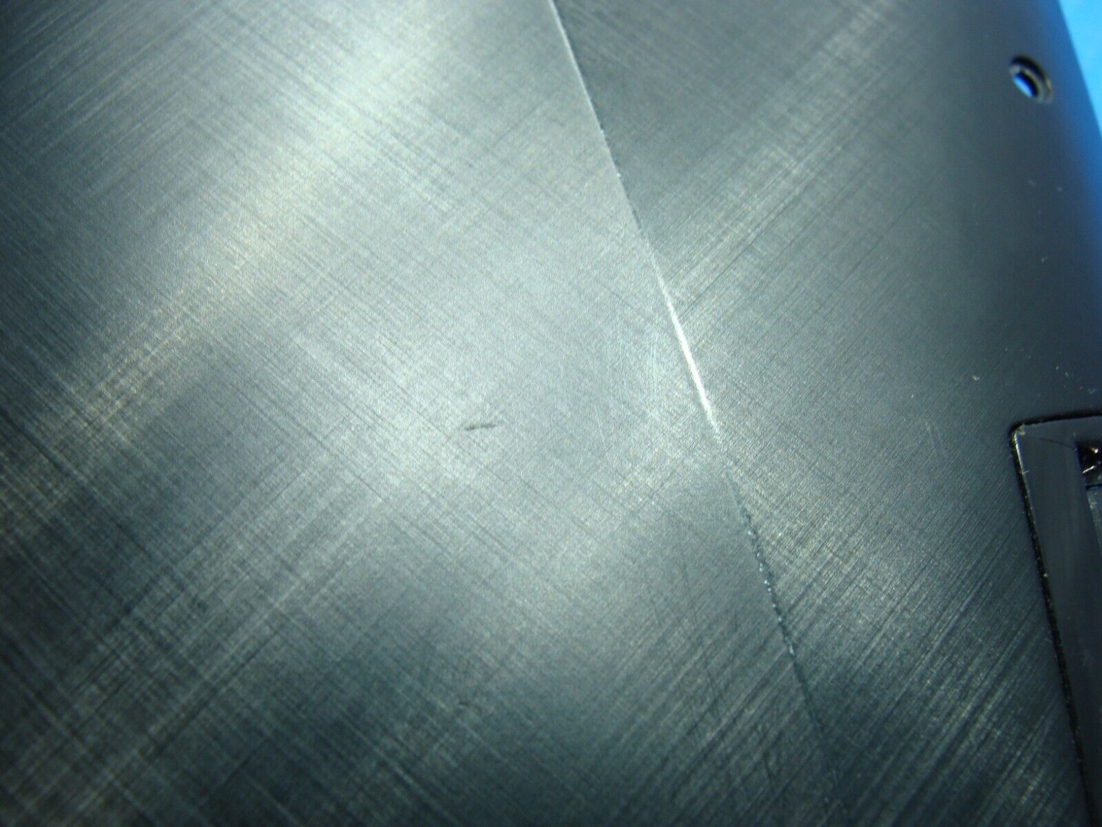 Lenovo IdeaPad Y700 15.6