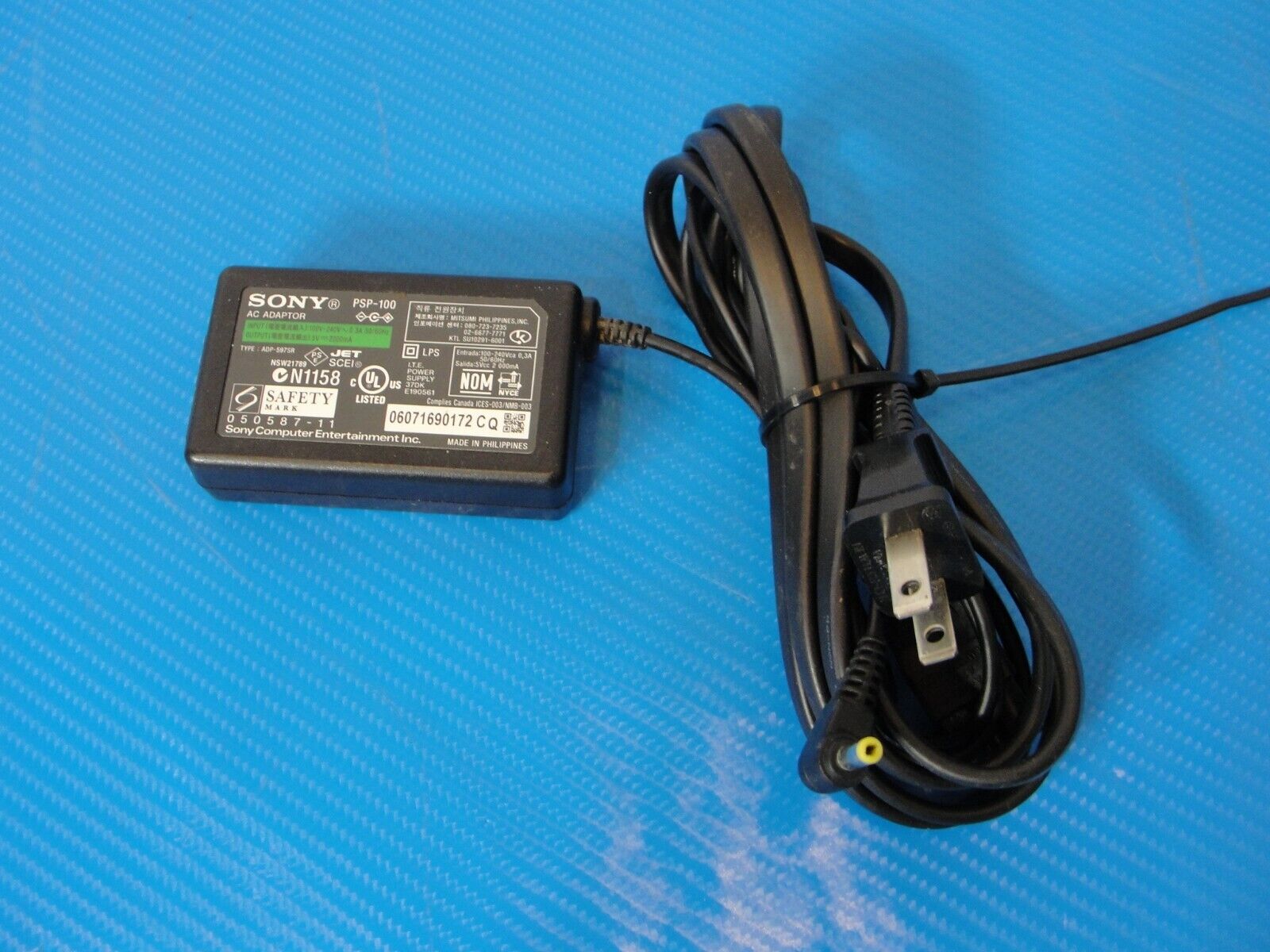 Genuine Sony PSP-100 Charger 5V 2000mA AC Adapter For Sony PSP 1001 2001 3001