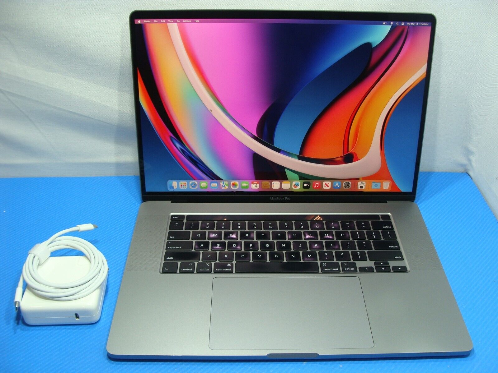 142 cycle! Apple MacBook Pro 16