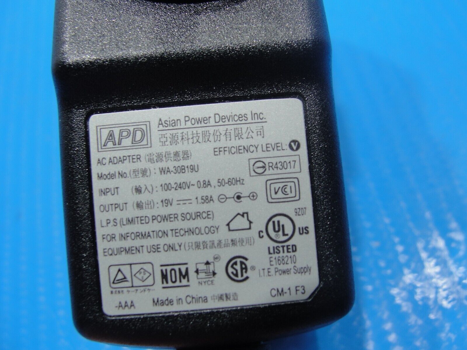 Genuine APD AC Power Adapter 19V 1.58A 30W WA-30B19U 0C830M