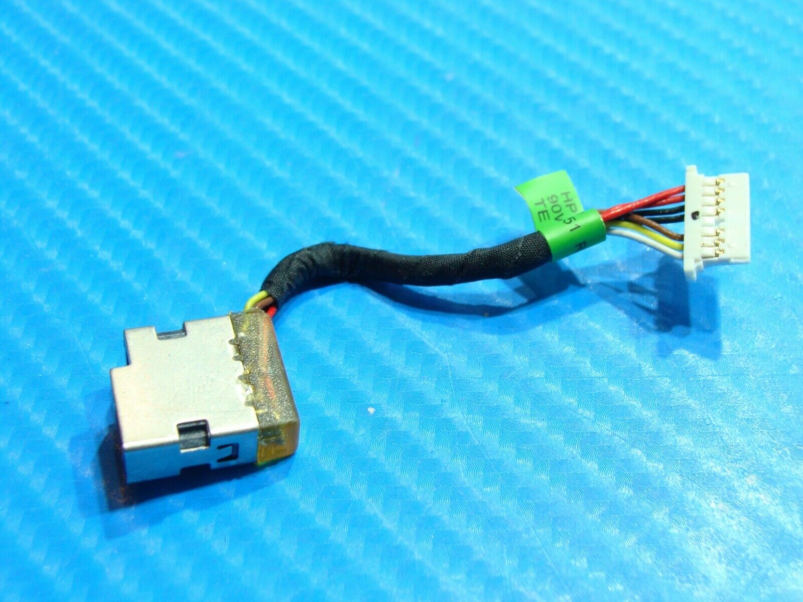 HP Pavilion 15-au091nr 15.6