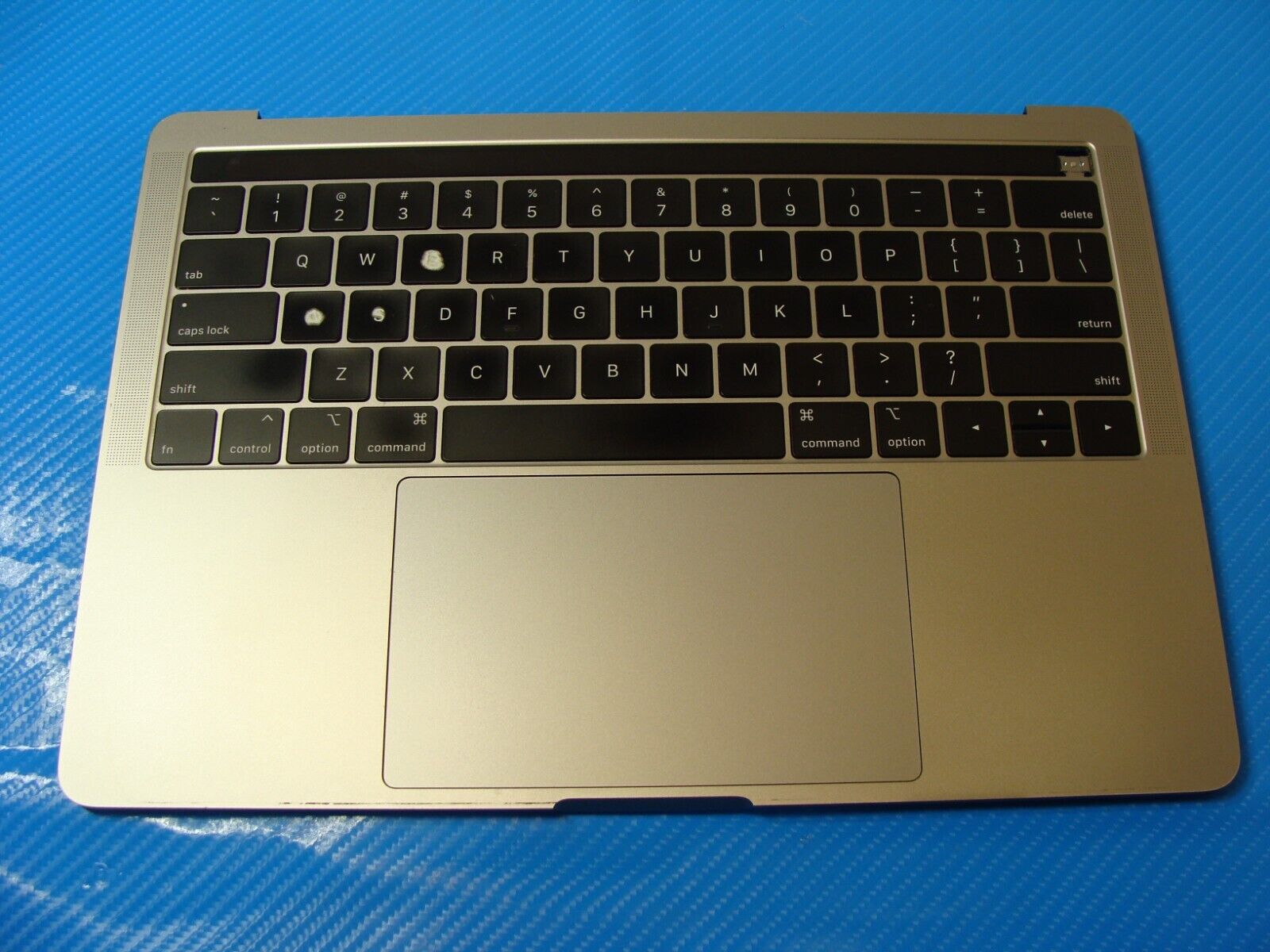 MacBook Pro A1989 13