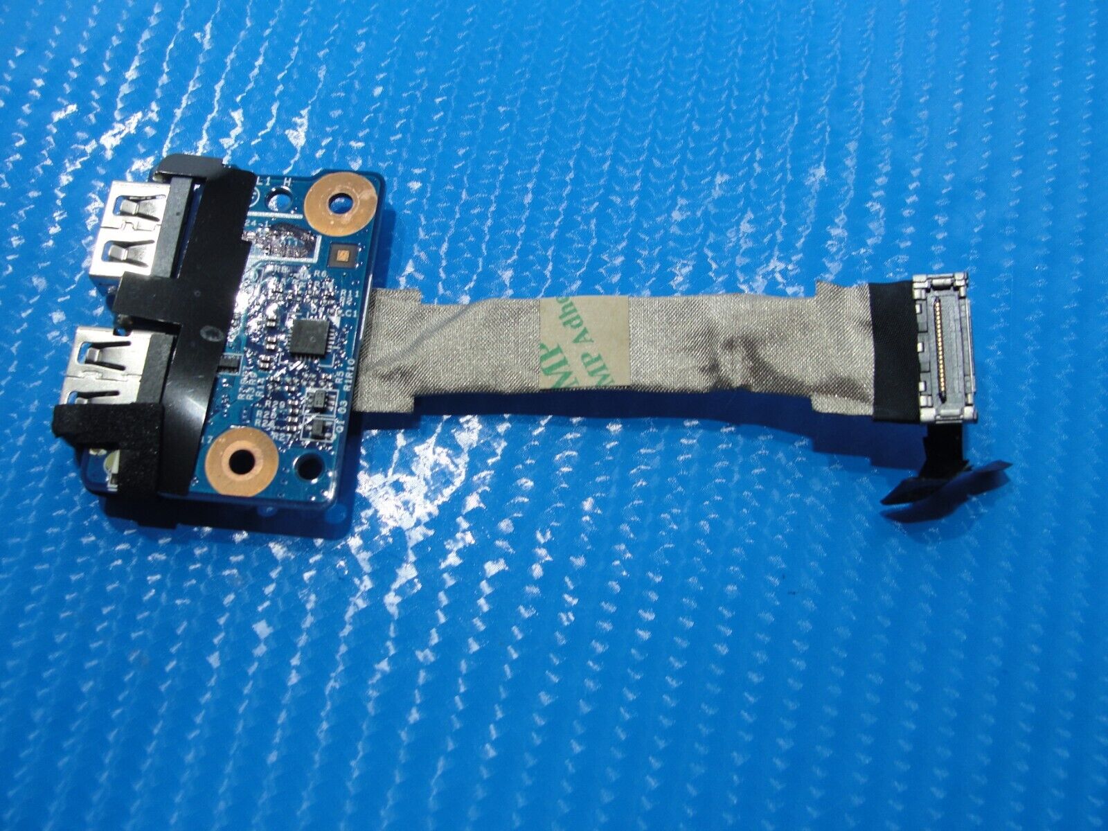 HP Envy dv6t-7300 15.6