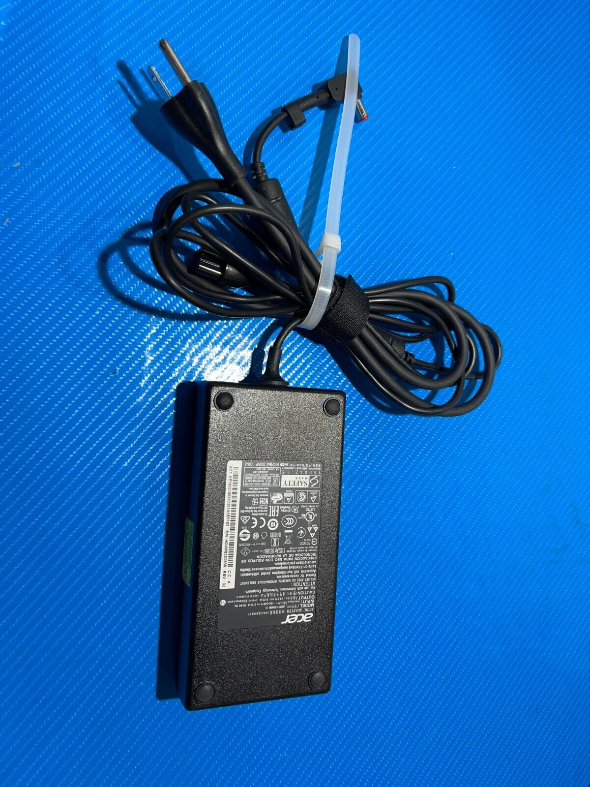 Acer Aspire A715-72 A715-72G Ac Adapter Charger & Power Cord 180W ADP-180MB K