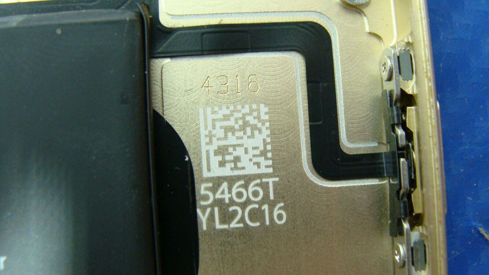 iPhone 6s AT&T A1633 4.7