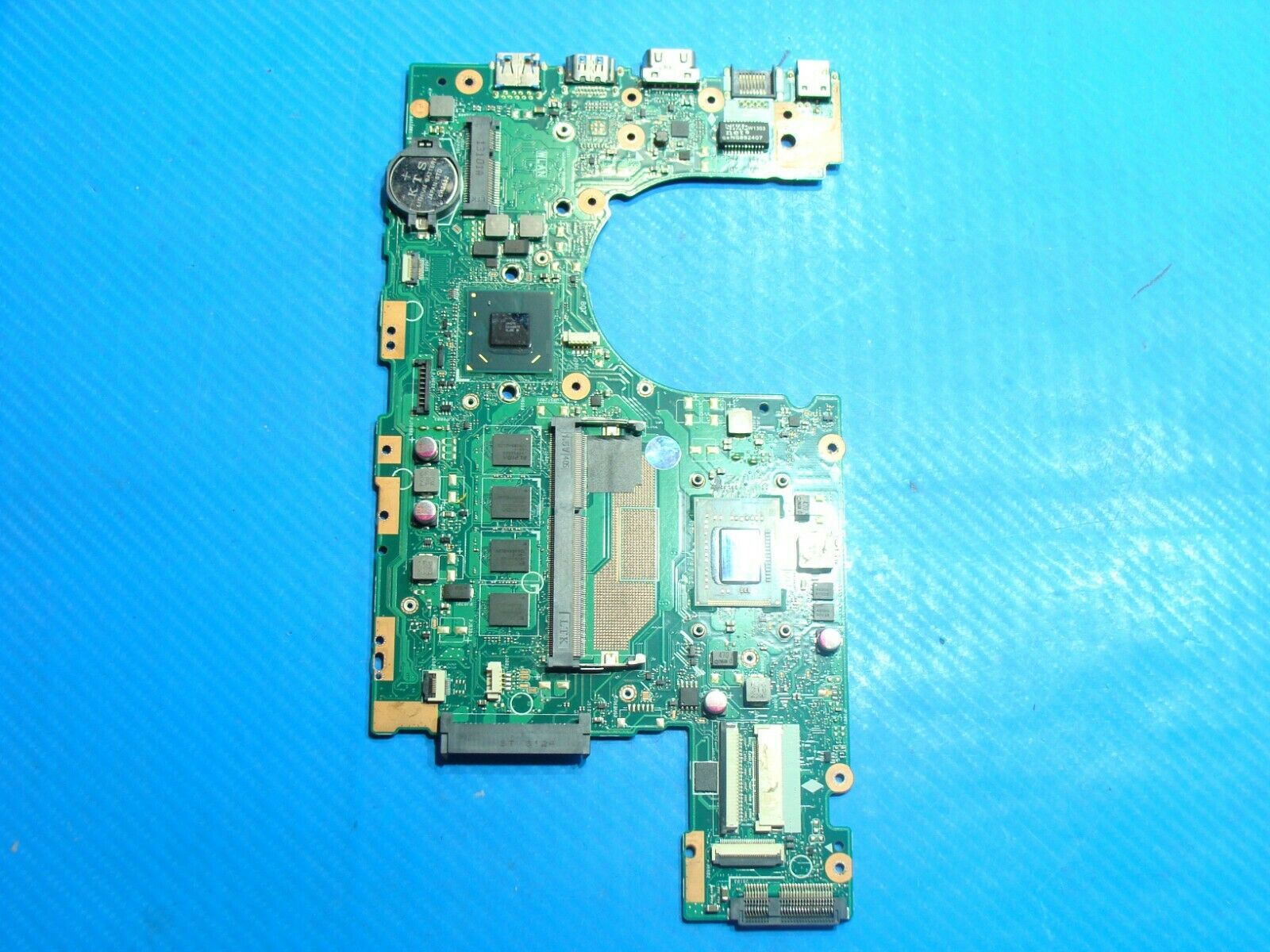Asus VivoBook V500CA-BB31T 15.6