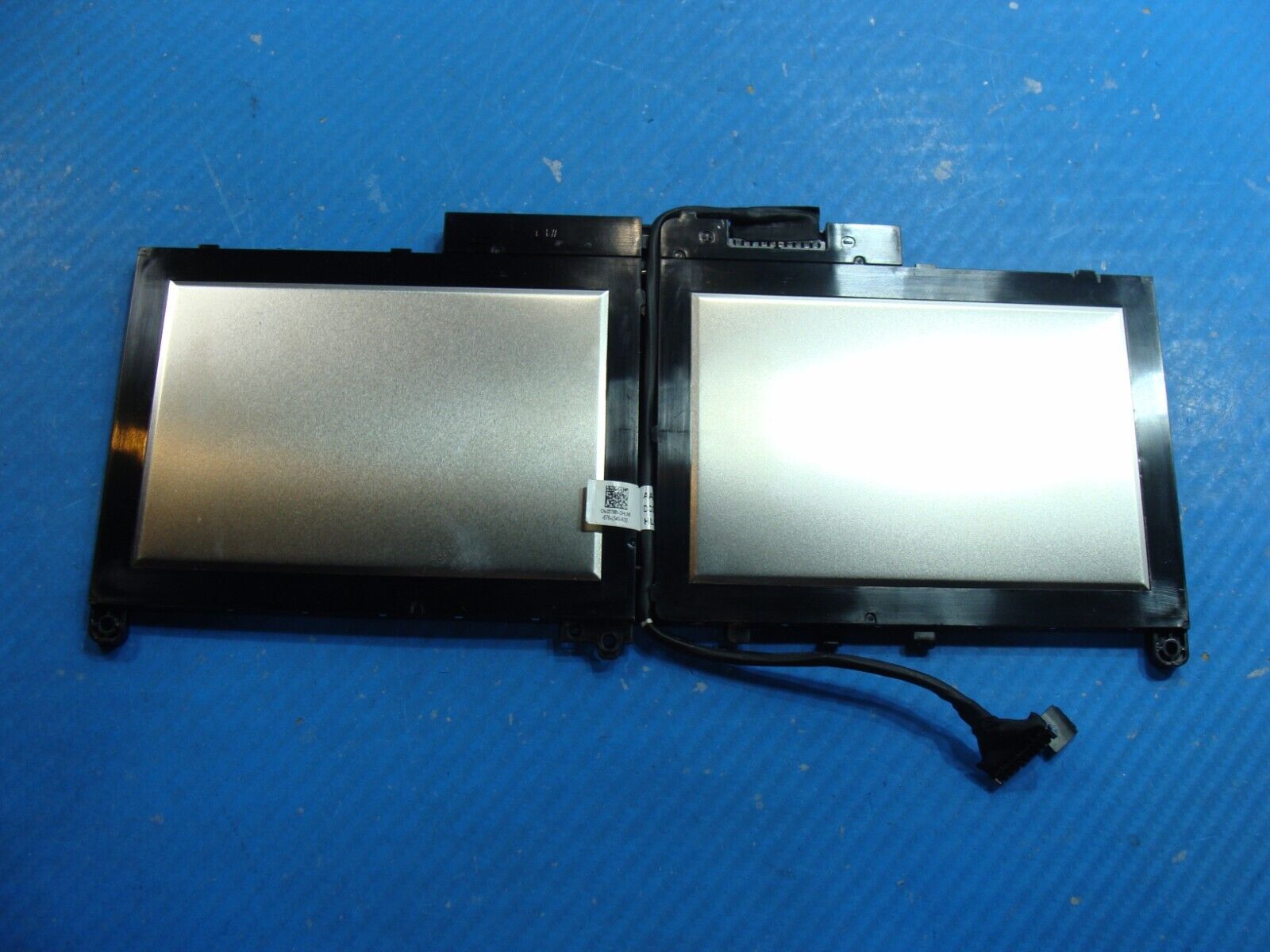 Dell Latitude E7270 12.5 Genuine Laptop Battery 7.6V 55Wh 6874mAh 1W2Y2 J60J5