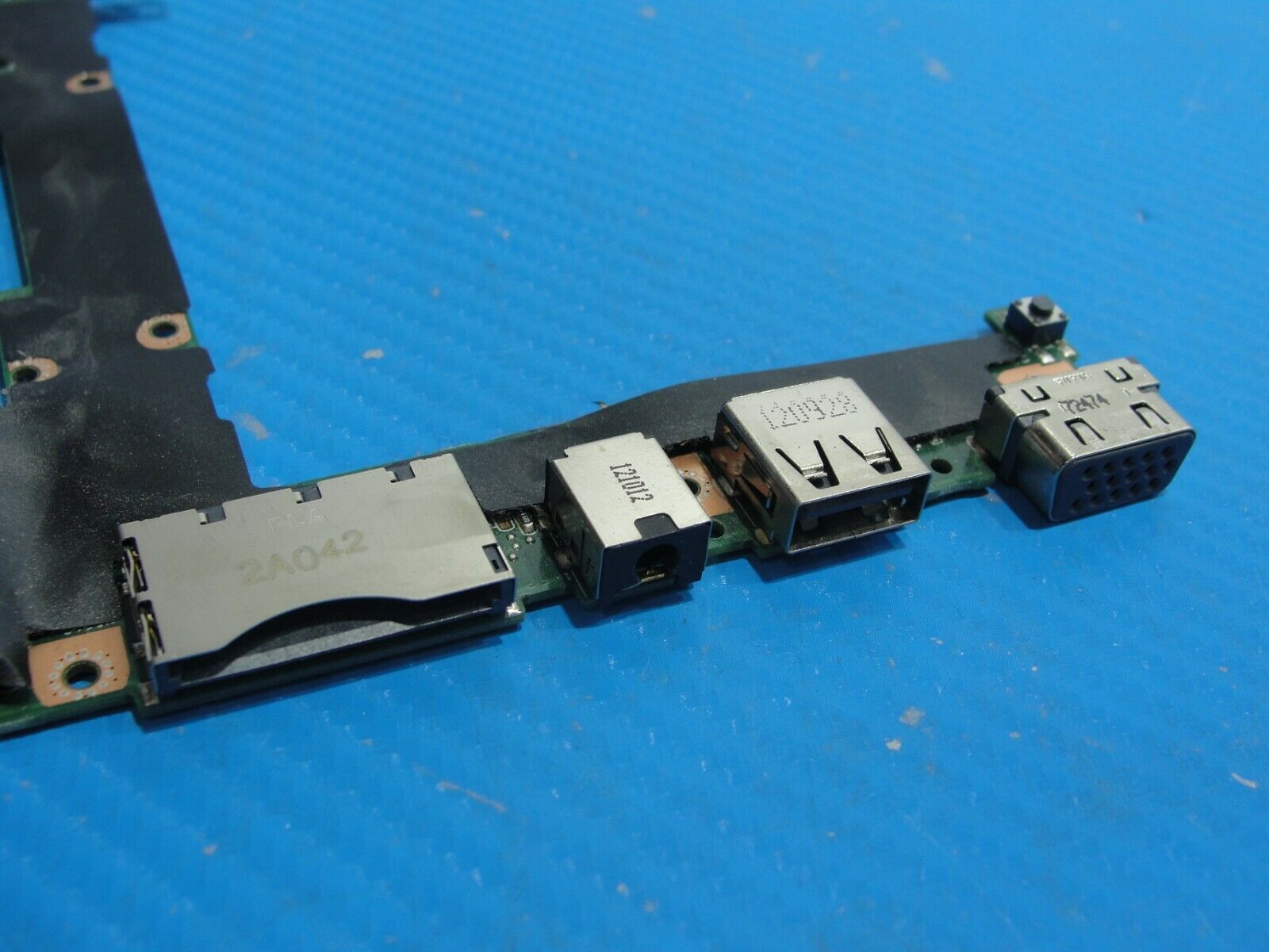 Asus Vivobook X202E-UH31T 11.6