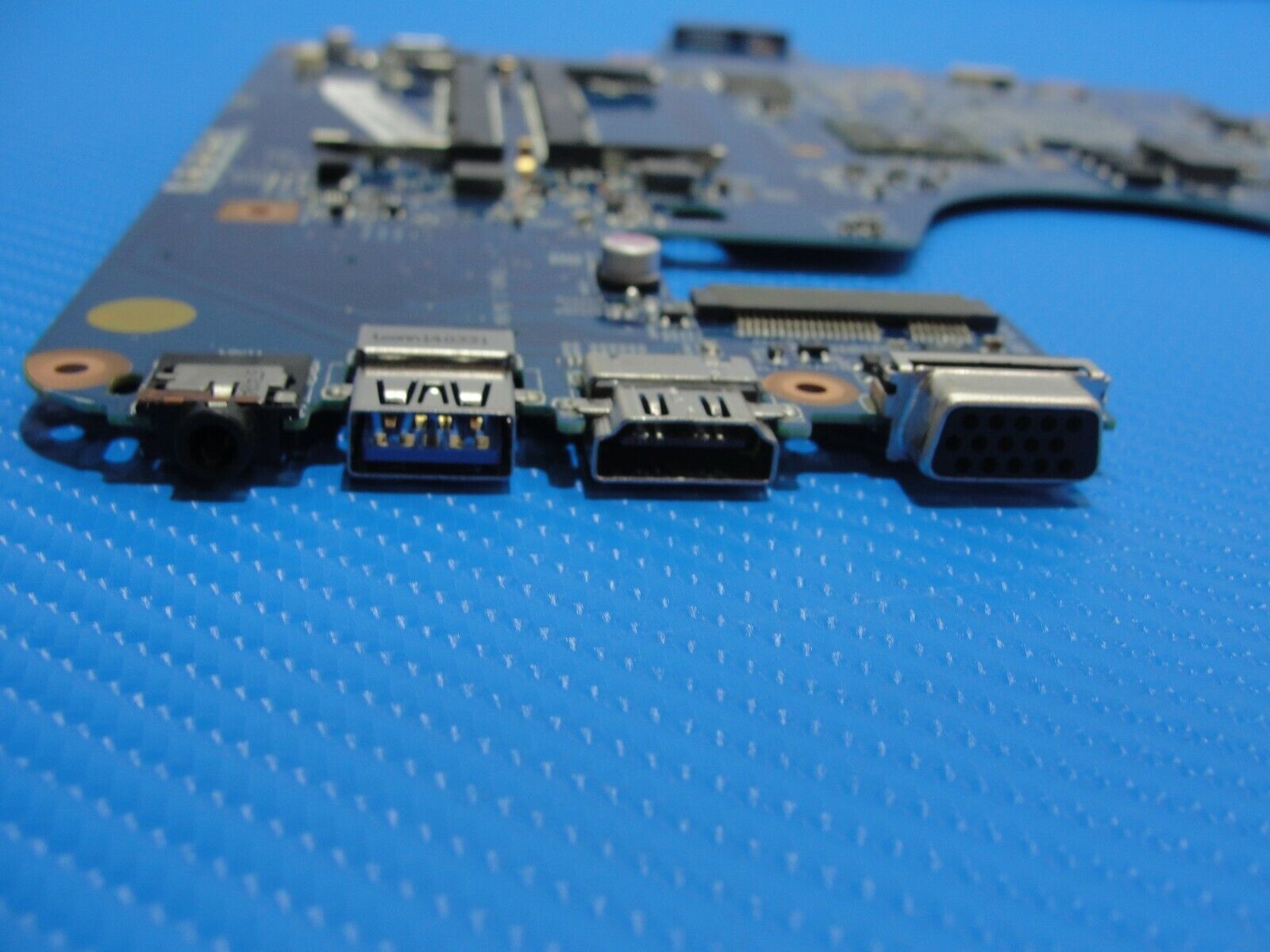 Acer Aspire E1-522 15.6