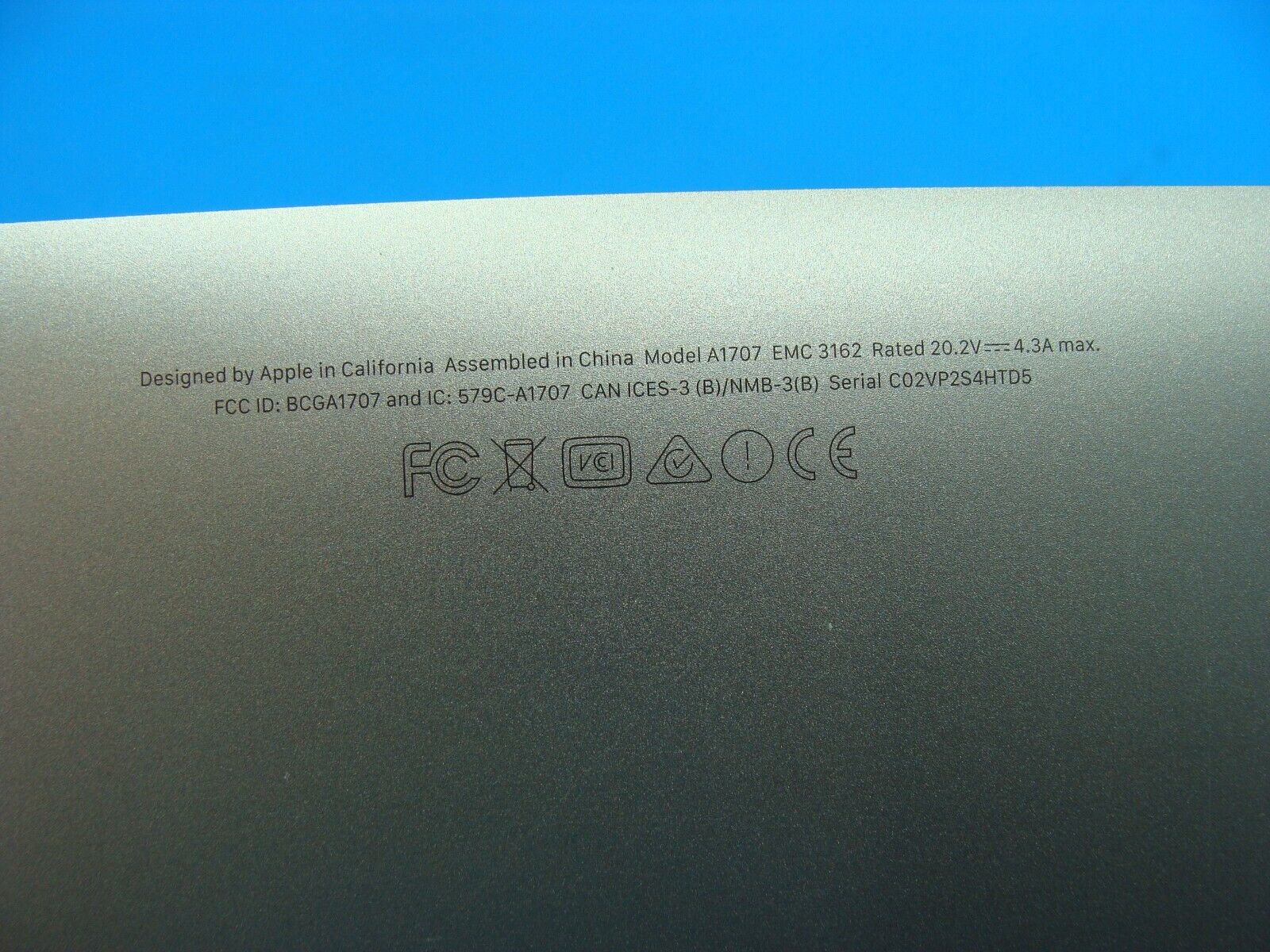 MacBook Pro A1707 15 Mid 2017 MPTR2LL/A OEM Bottom Case Space Gray 923-01789