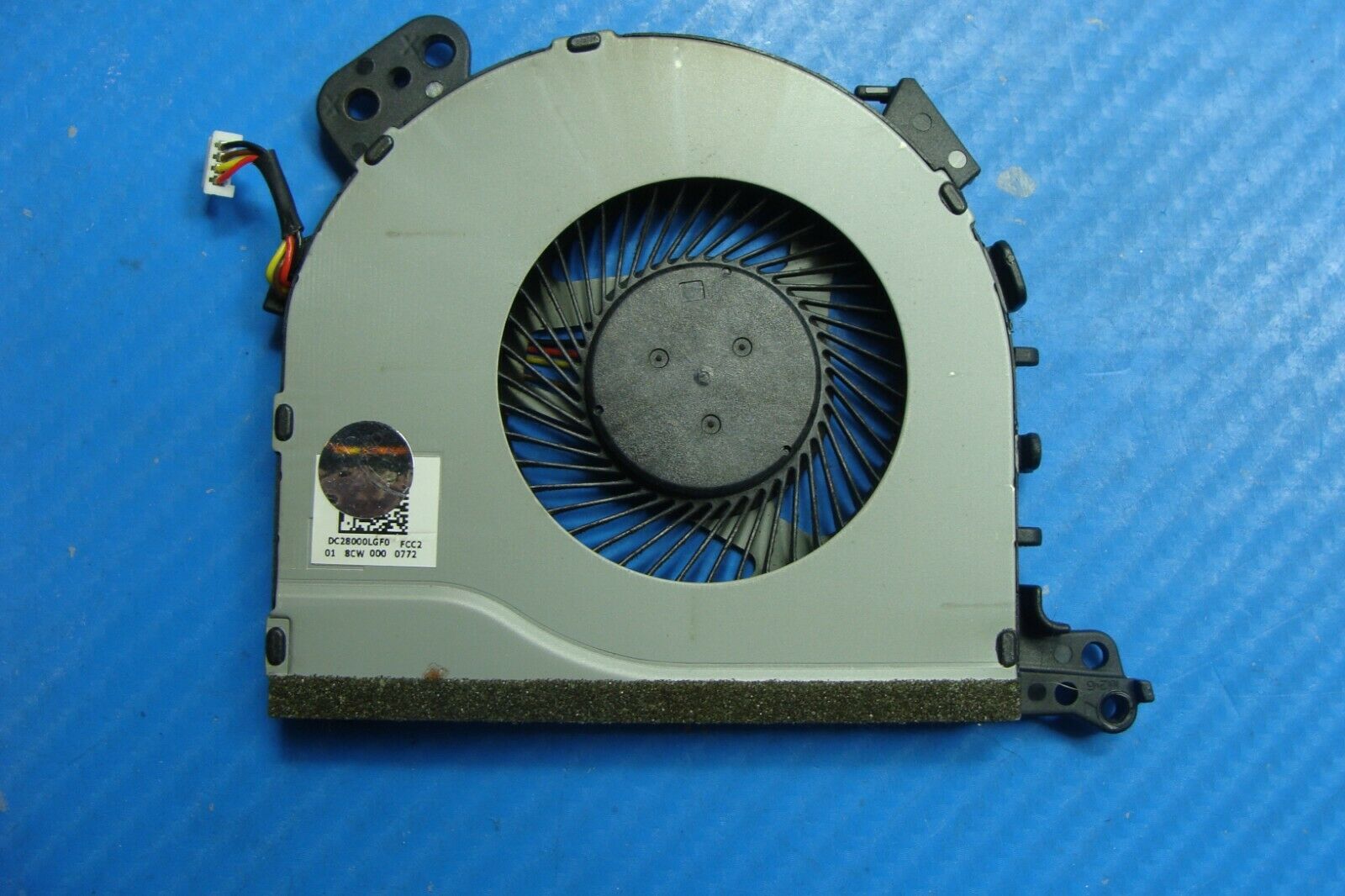 Lenovo IdeaPad 130-15AST 15.6