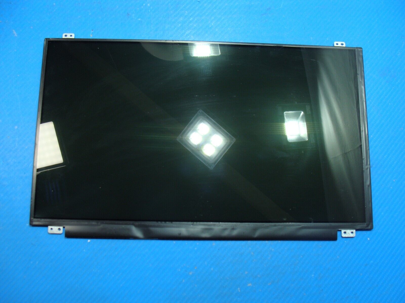 Dell Inspiron 15 3567 15.6" BOE Glossy HD LCD Screen NT156WHM-N32 Grade A