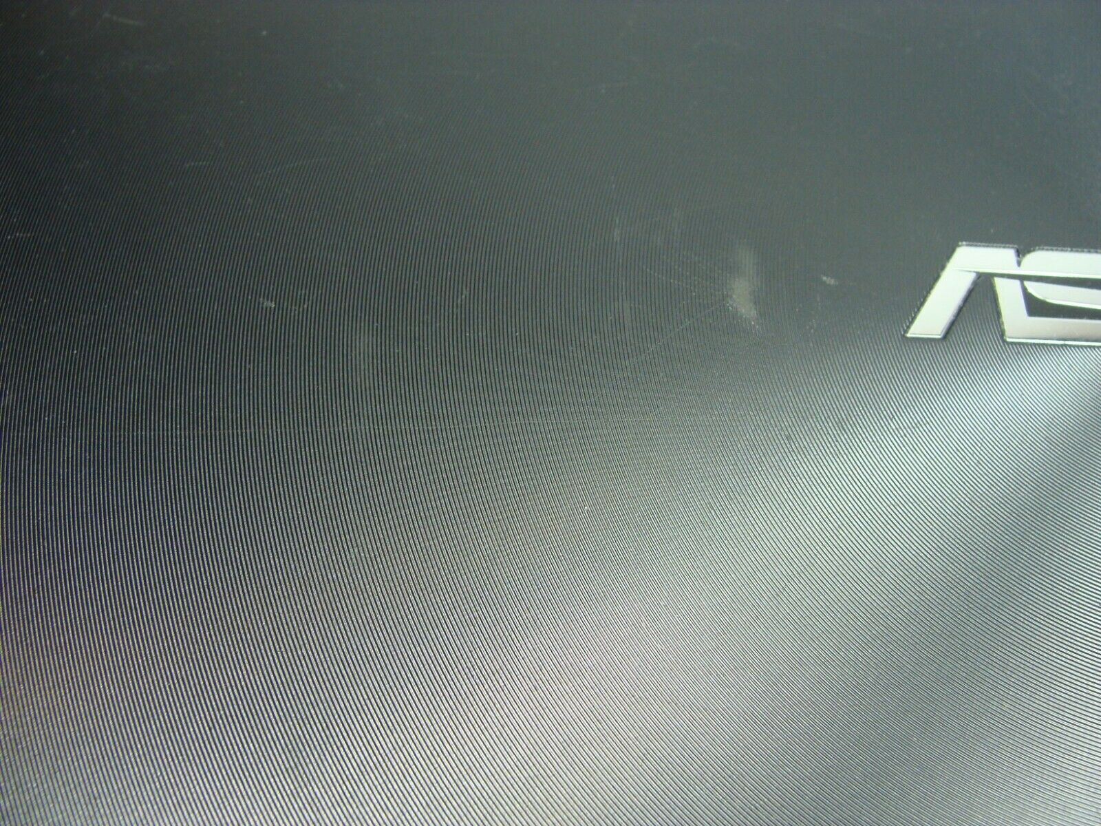 Asus F555LA-AB31 15.6