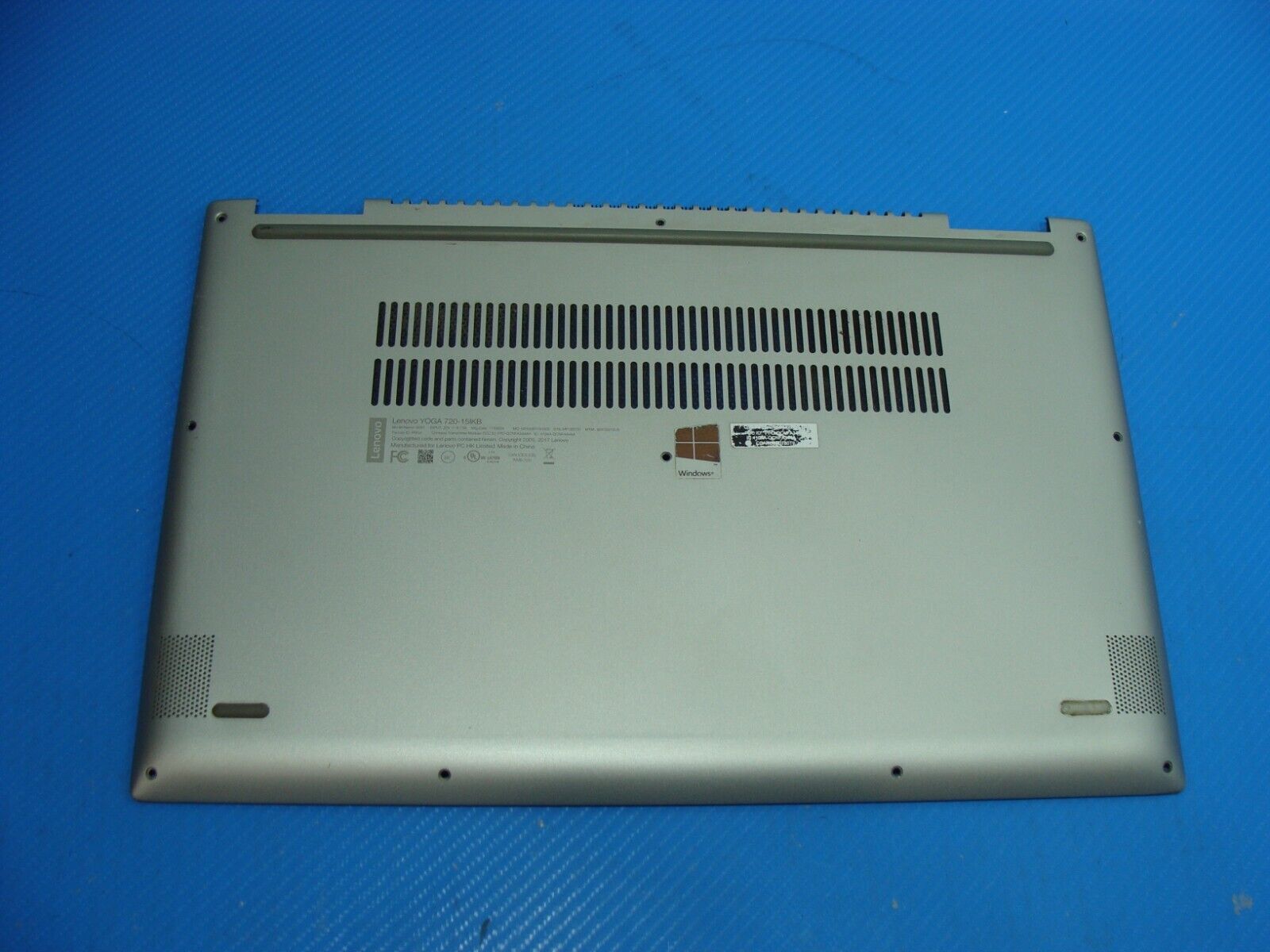 Lenovo Yoga 720-15IKB 15.6