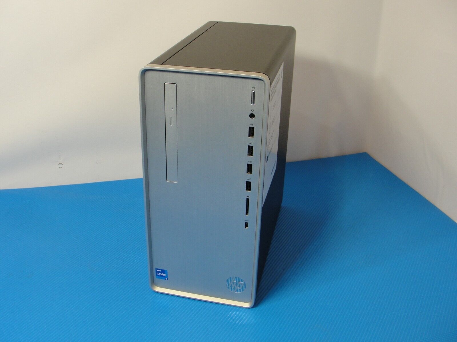 HP Pavilion TP01 Desktop PC Core i5-11400 256GB SSD 32GB RAM Memory WIFI BTWin11