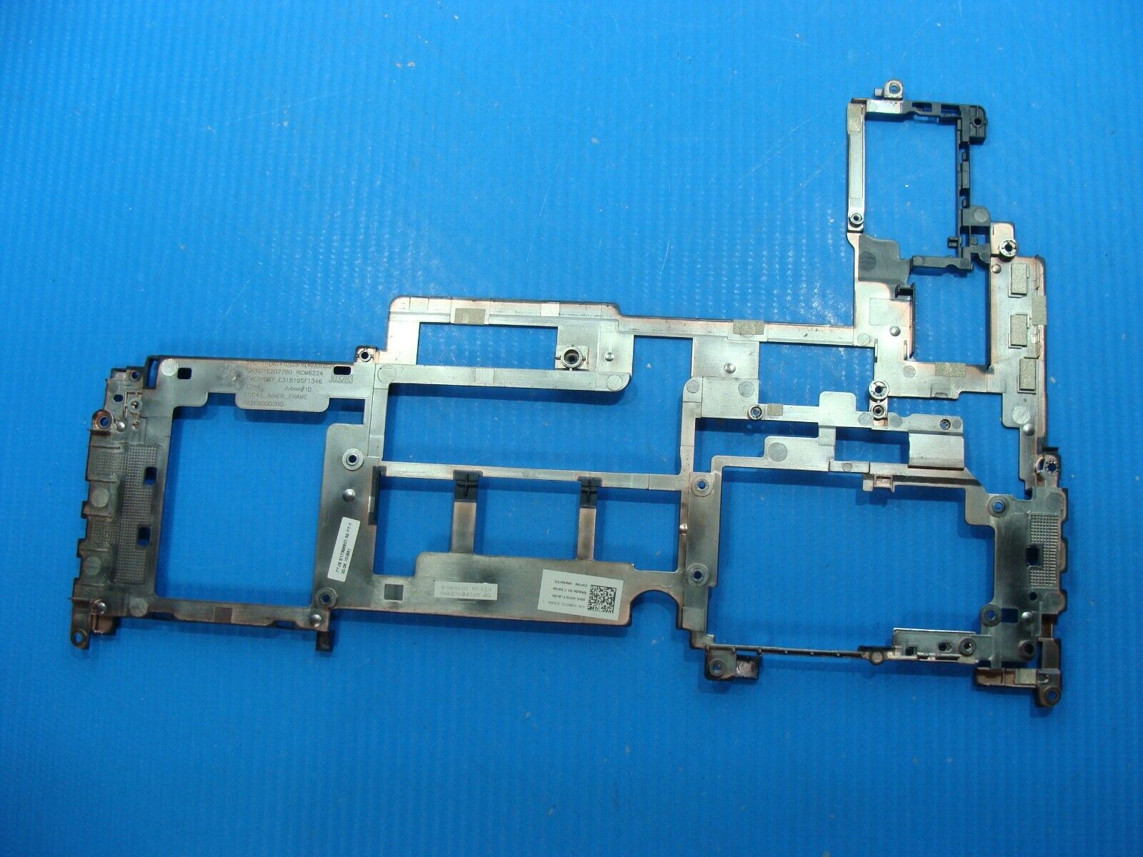 Dell Latitude 14 5410 Genuine Laptop Middle Frame Base Chassis N60T0