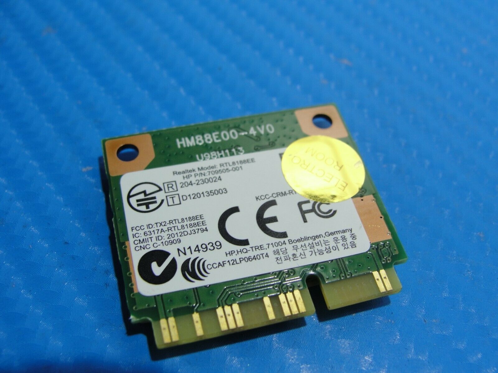 HP TouchSmart 15-r221cy 15.6