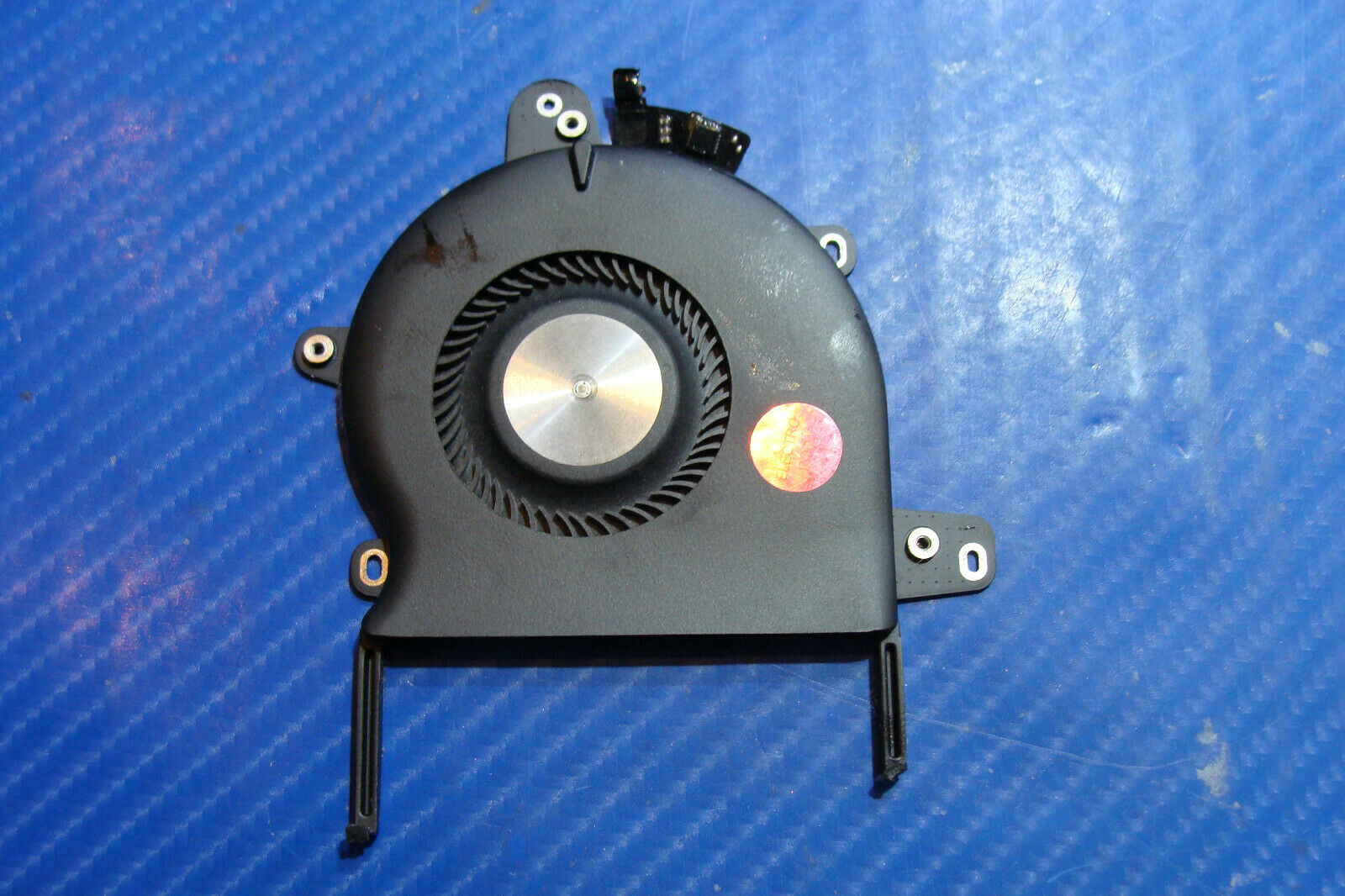 MacBook Pro A1706 13