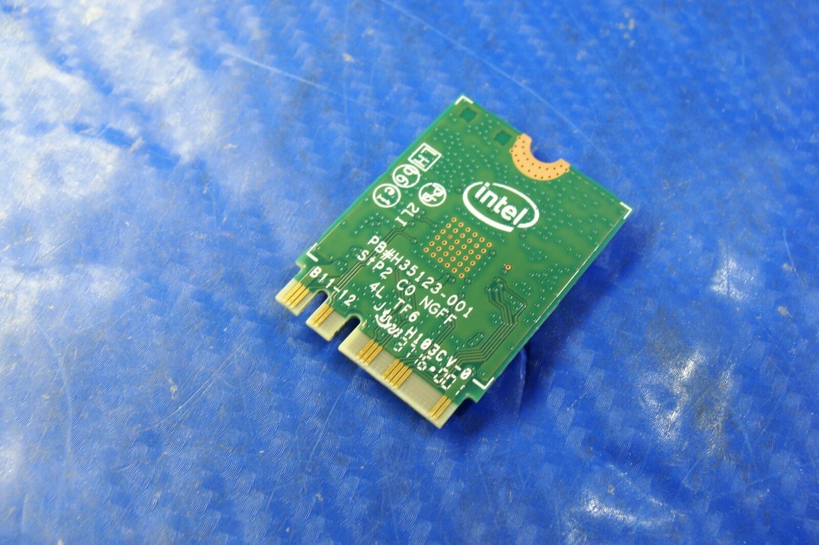 HP Pavilion x360 m3-u103dx 13.3