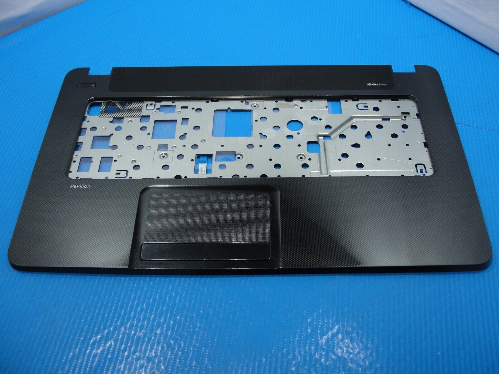 HP Pavilion TS 17-e123cl 17.3