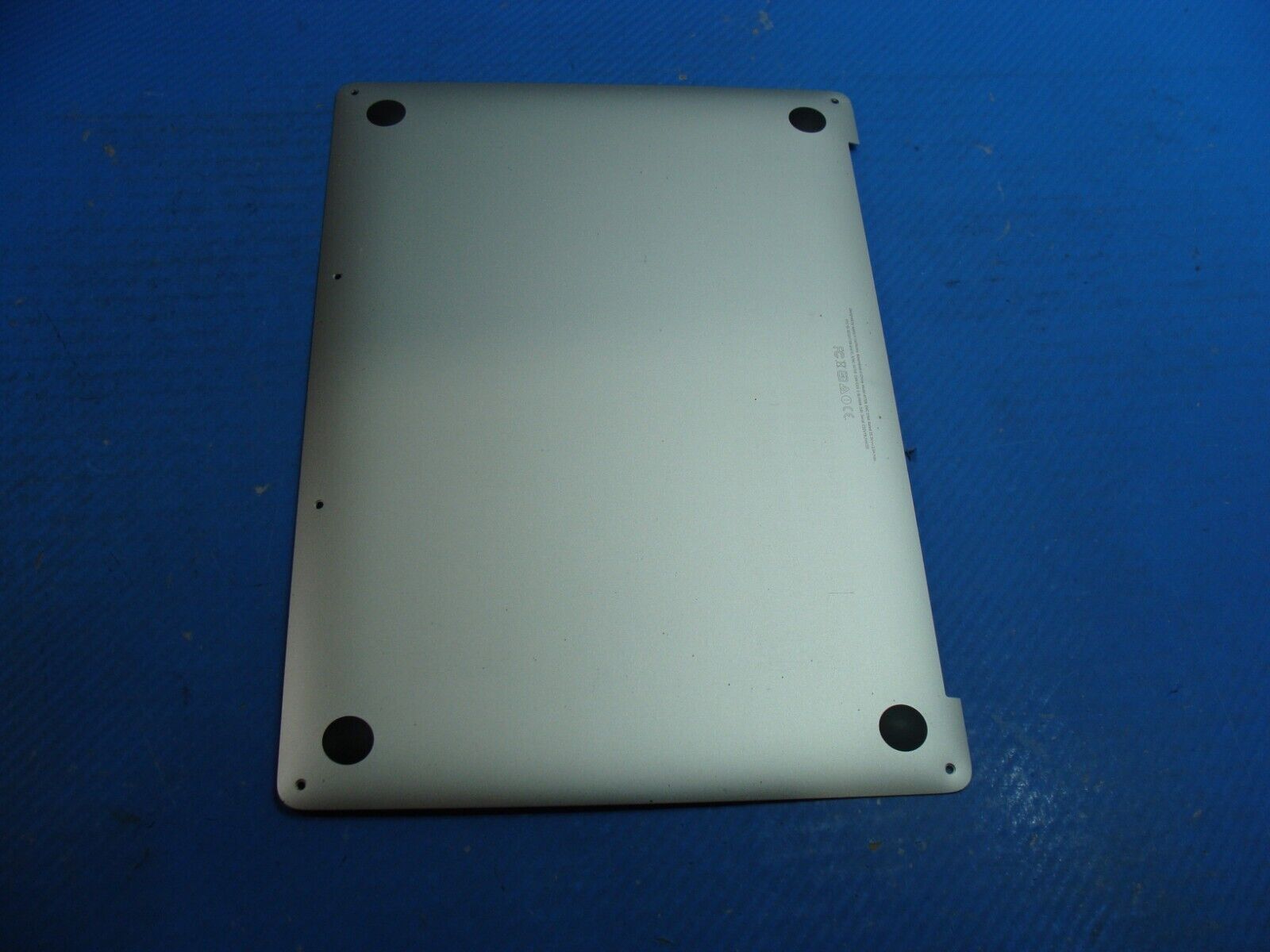 MacBook Pro A1708 13 Mid 2017 MPXR2LL/A Bottom Case Silver 923-01787