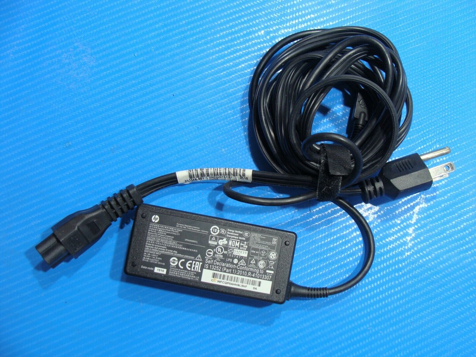 Genuine HP AC Power Adapter Charger P/N 814838-002 