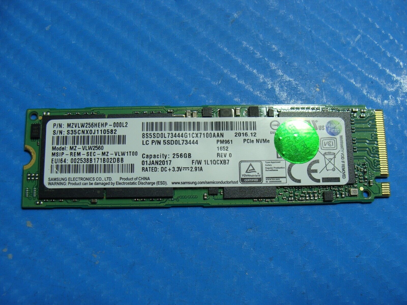 Lenovo Yoga 910-13IKB Samsung 256Gb NVMe M.2 SSD Solid State Drive MZ-VLW2560