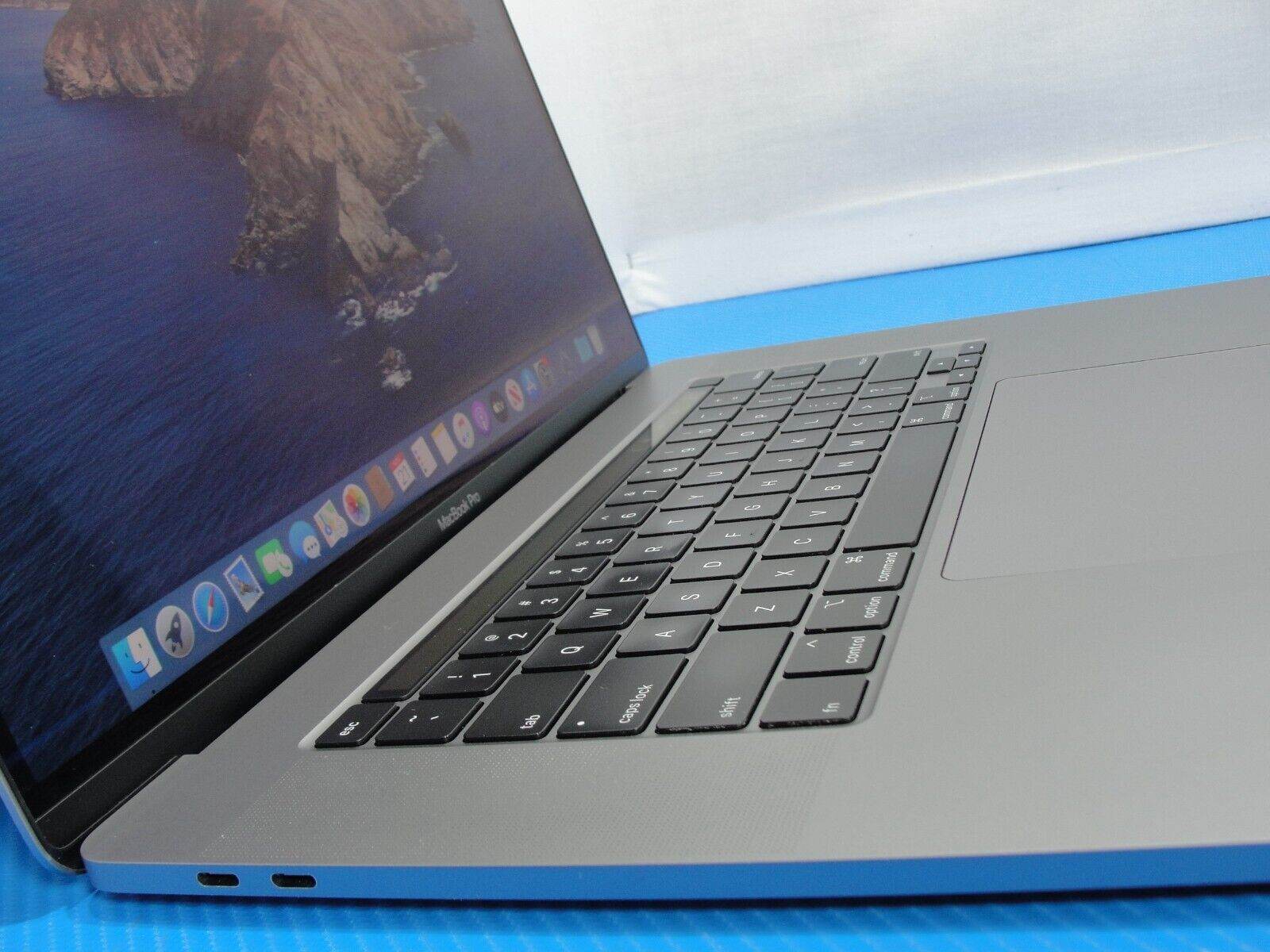 Apple MacBook Pro 16 2019 Core i9-9 1TB 16GB AMD Radeon Pro 5500M 8GB A2141/BTO - Tested Computer Laptop Parts