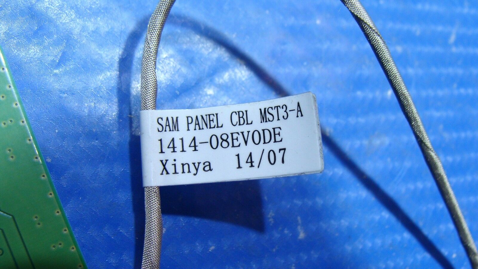 Dell Inspiron 2350 AiO 23