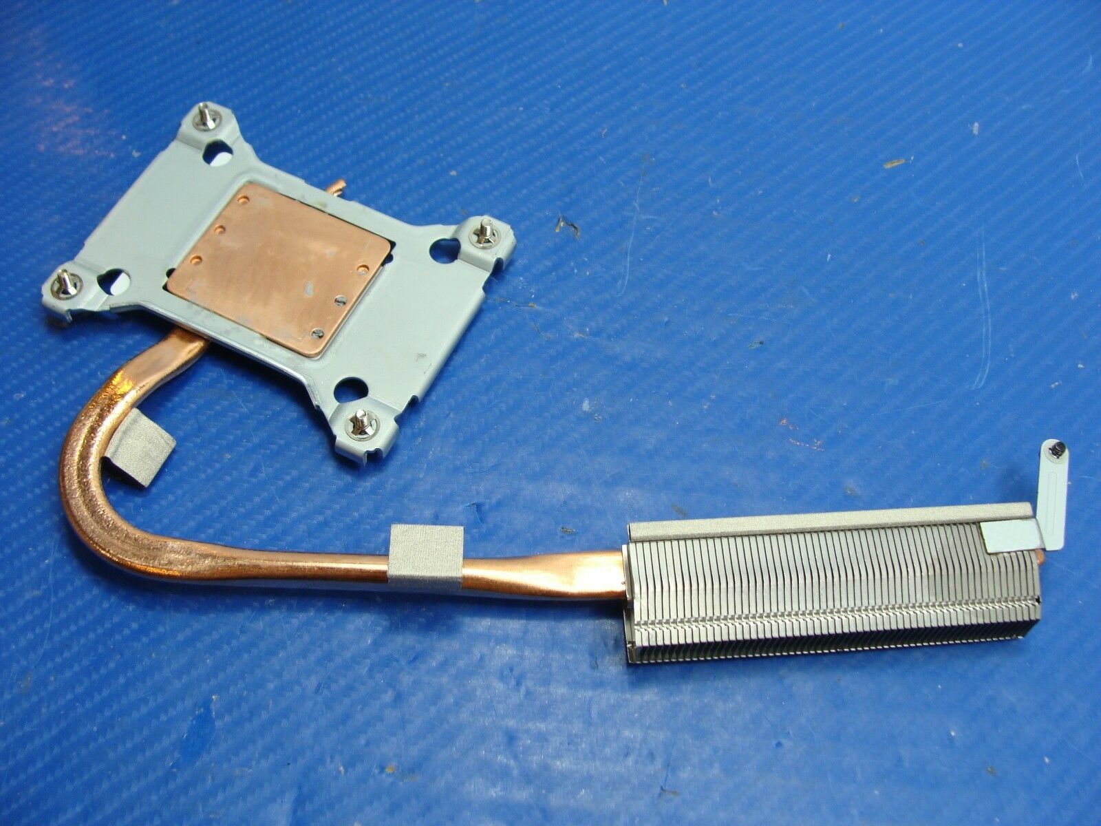 HP Pavilion 27-a210 27