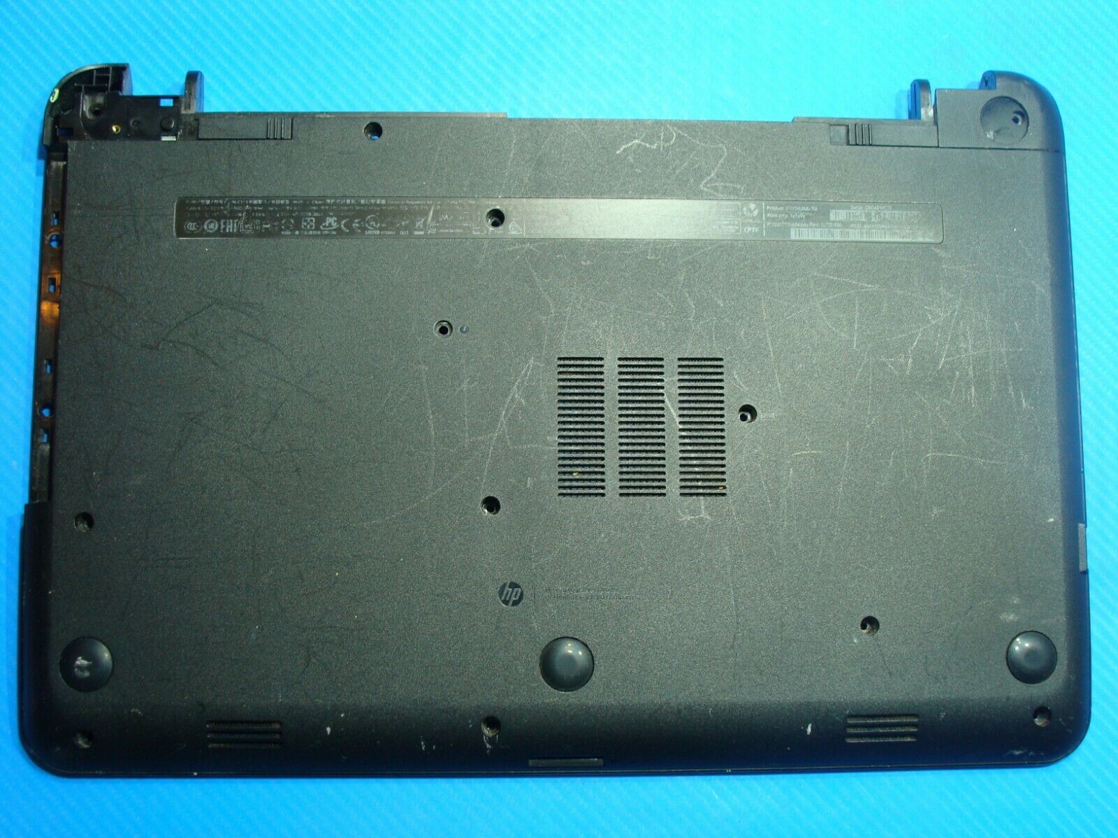 HP Notebook 15-g042ds 15.6