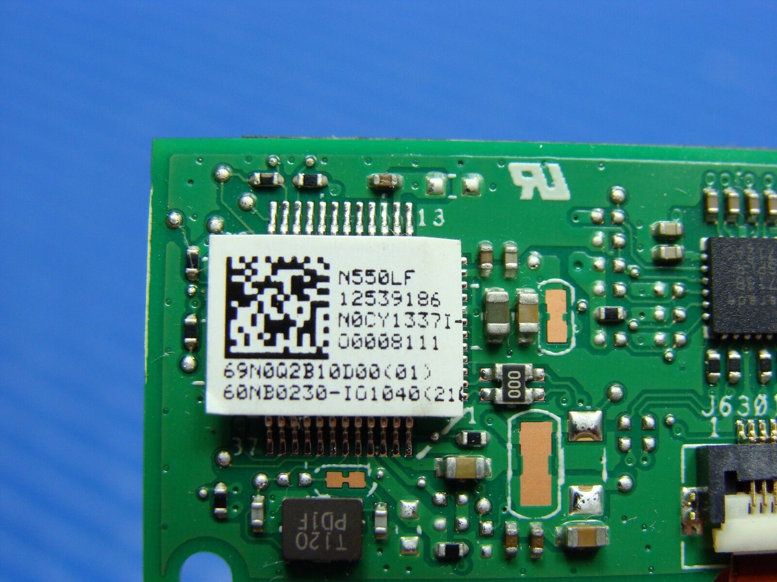 Asus Q550LF-BBI7T07 15.6