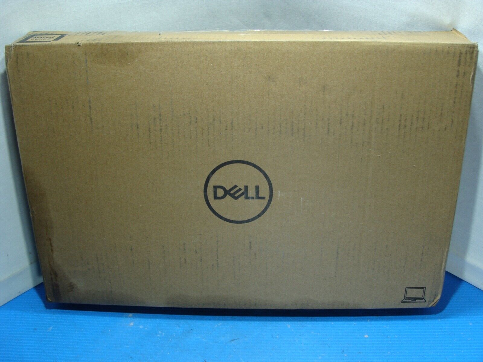 OB Warranty Powerful battery Dell Inspiron 15 3511 Intel i5-1135G7 256GB 8GB
